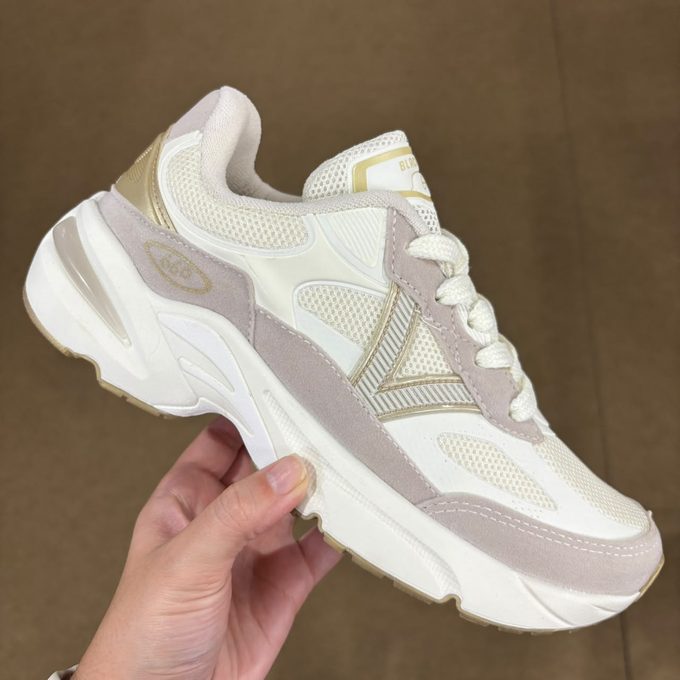 Tênis casual feminino