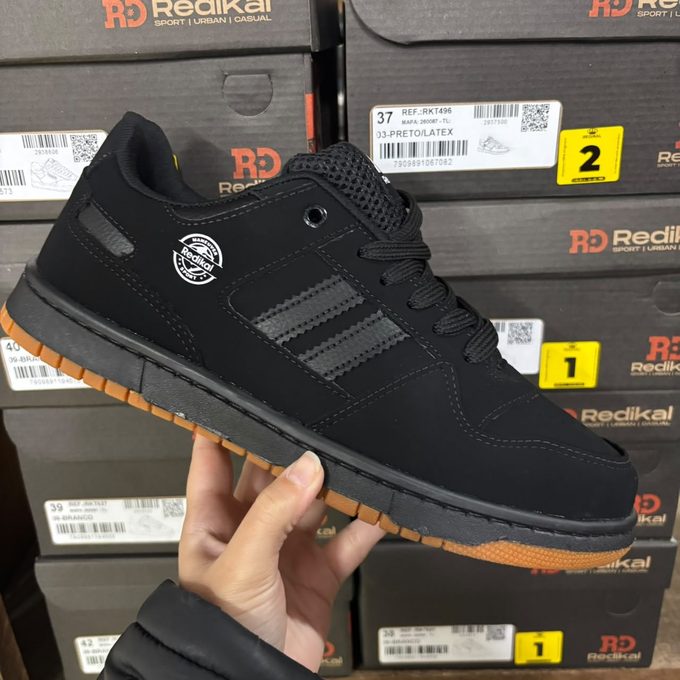 Tênis casual masculino